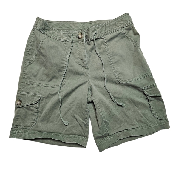 L.L. Bean Womens Favorite Fit 9" Cargo Shorts w/Drawstring Olive Army Green sz 6 - Picture 1 of 7